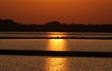 Coucher de soleil sur les marais salants